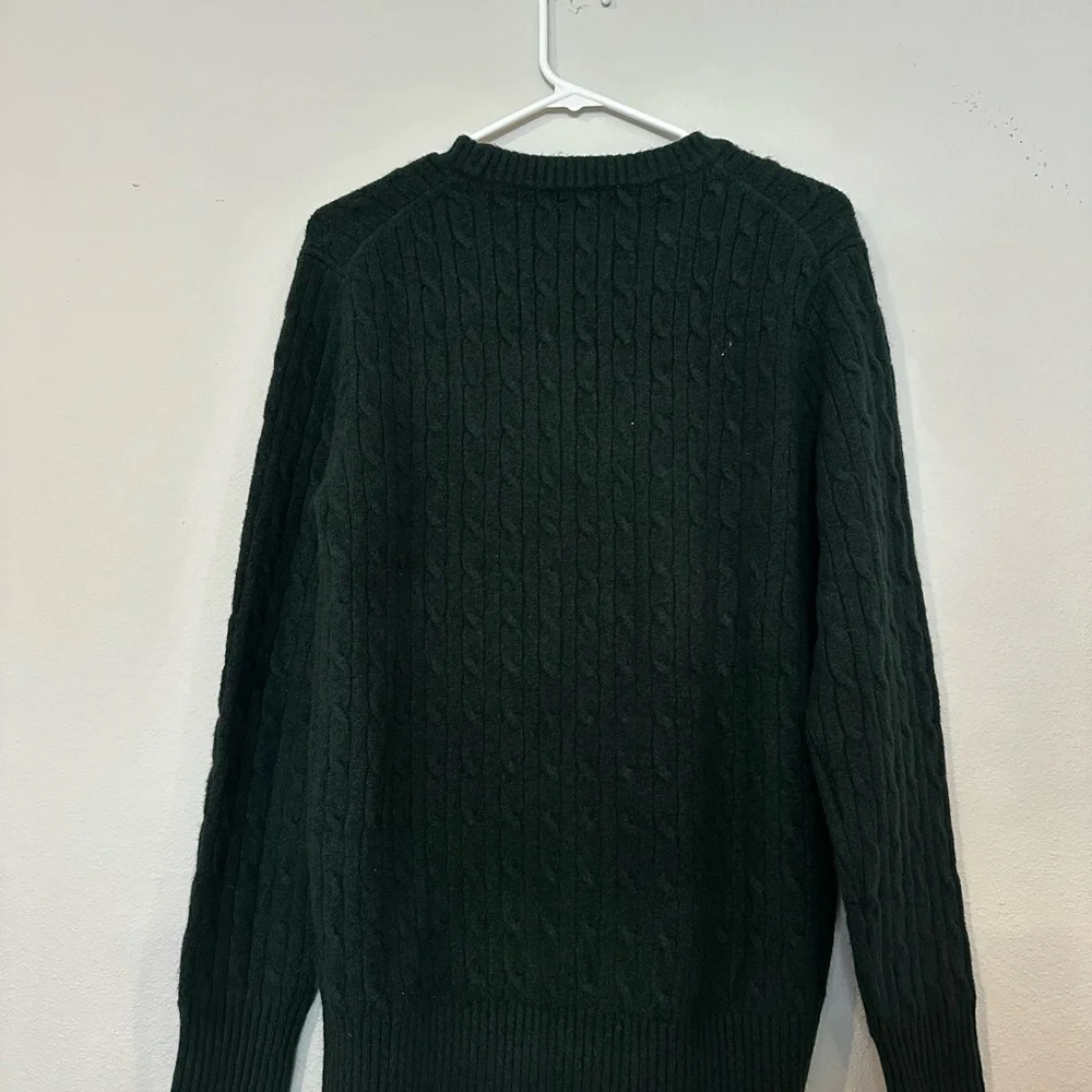 NWT wool blend J.crew sweater in a dark green size small. Womens thin cable knit